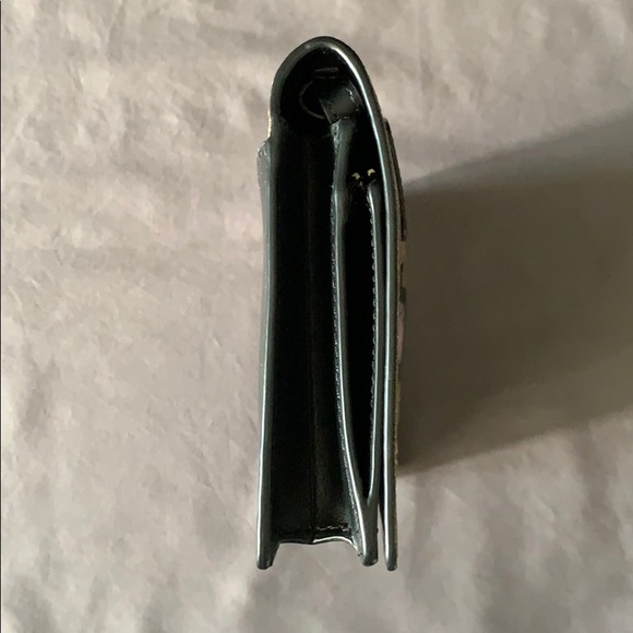 BNWT COACH x DISNEY “SNOW WHITE” CROSS BODY BAG - Picture 7 of 8